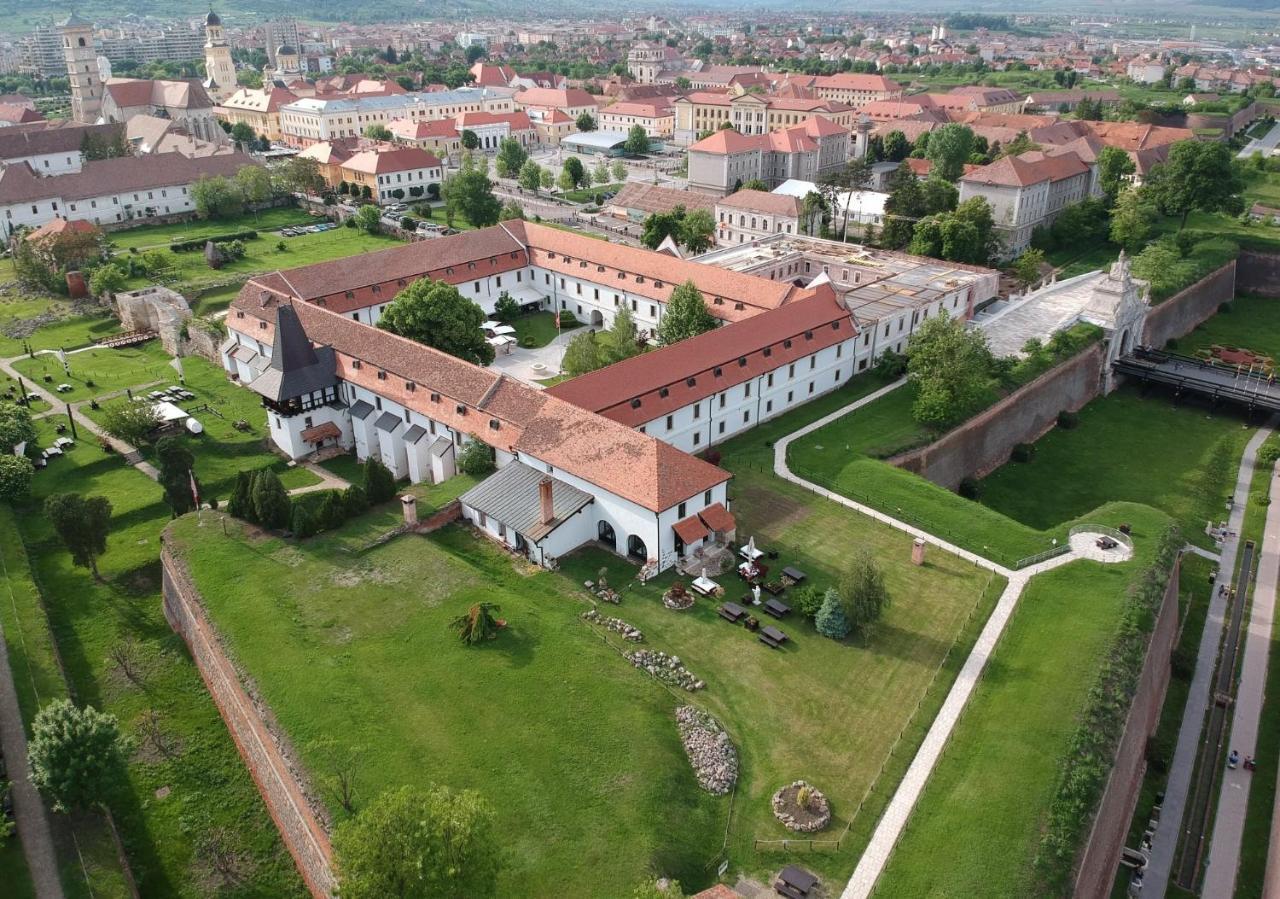 Hotel Medieval Alba Iulia Extérieur photo