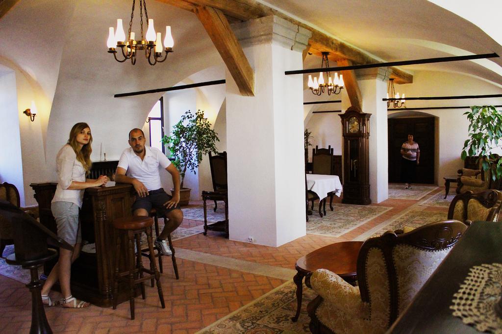 Hotel Medieval Alba Iulia Extérieur photo