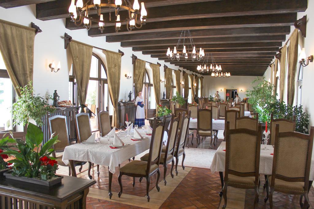 Hotel Medieval Alba Iulia Extérieur photo