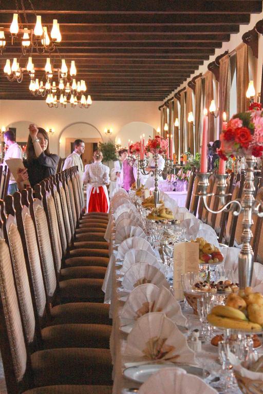 Hotel Medieval Alba Iulia Extérieur photo