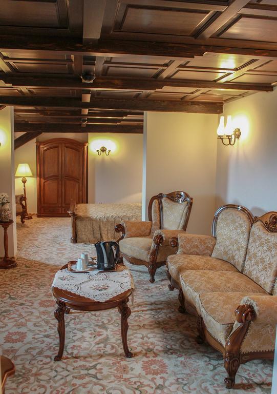 Hotel Medieval Alba Iulia Chambre photo